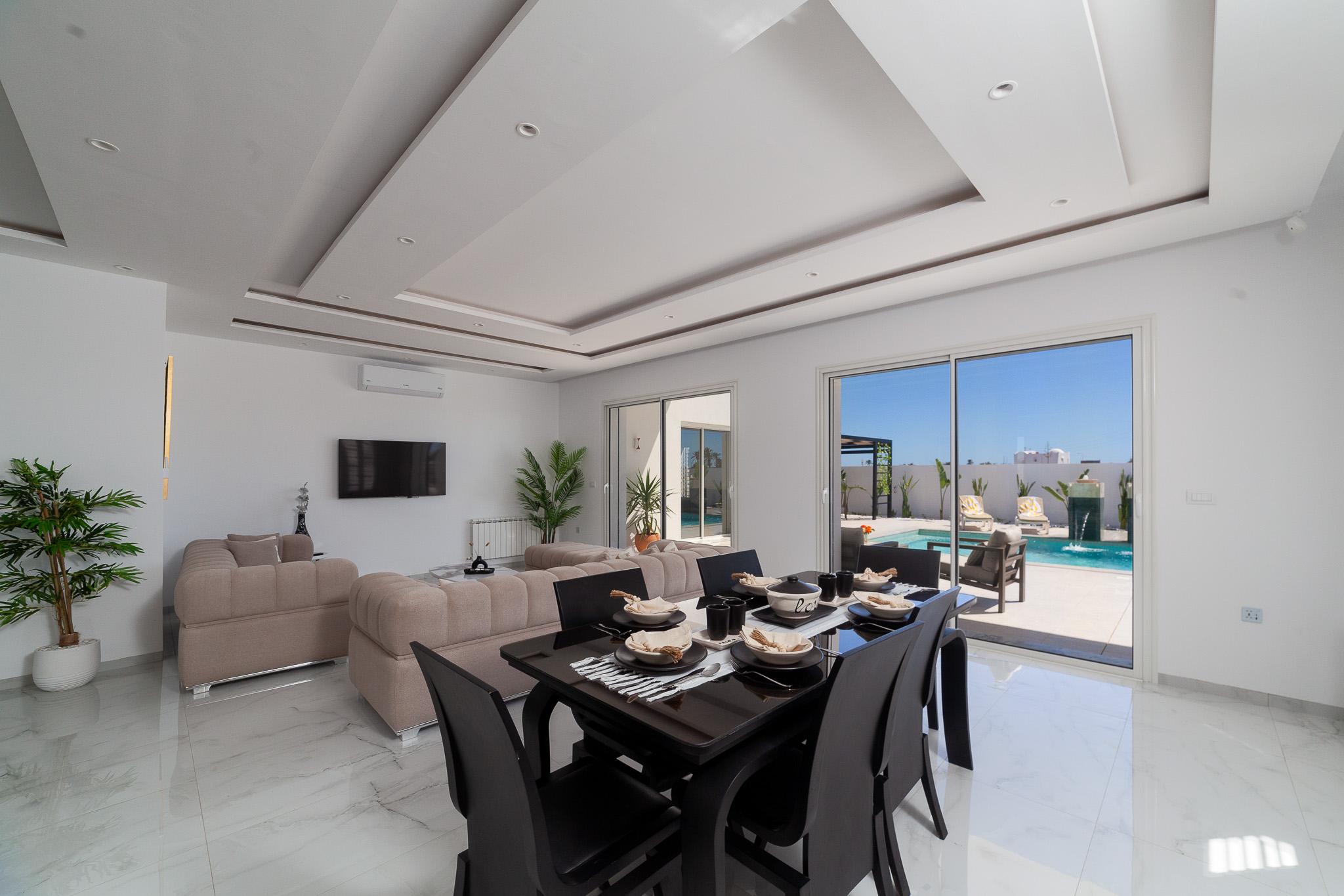 Dar al-Majd — living space